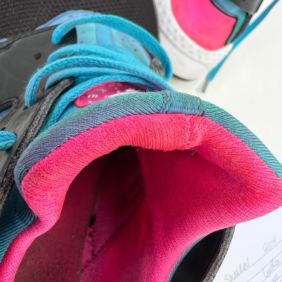 Youth shoes sz 7Y NIKE Huarache Running Athletic Sneaker - Picture 10 of 14